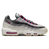 Nike SB - Air Max 95 (Summit White/Cactus Flower/Photon Dust)